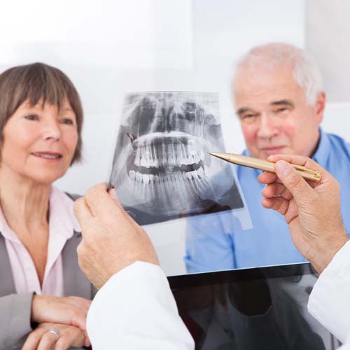 Dental Patients Receiving Teeth Alignment Information